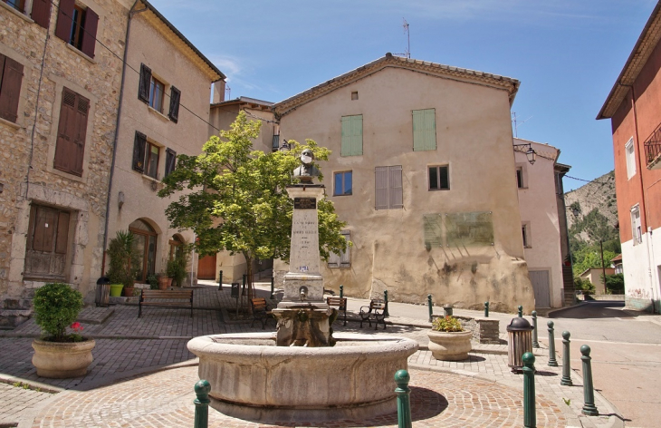 La Commune - Veynes