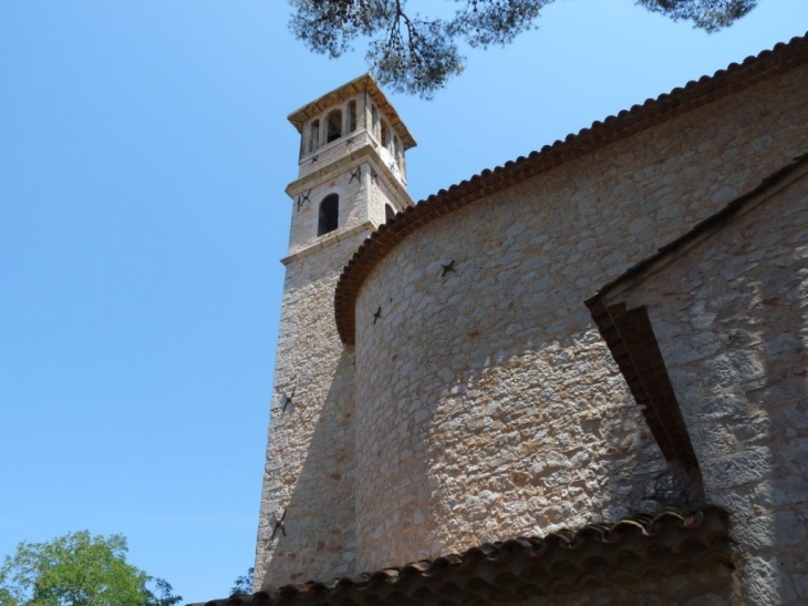 Le clocher de l'église - Carqueiranne