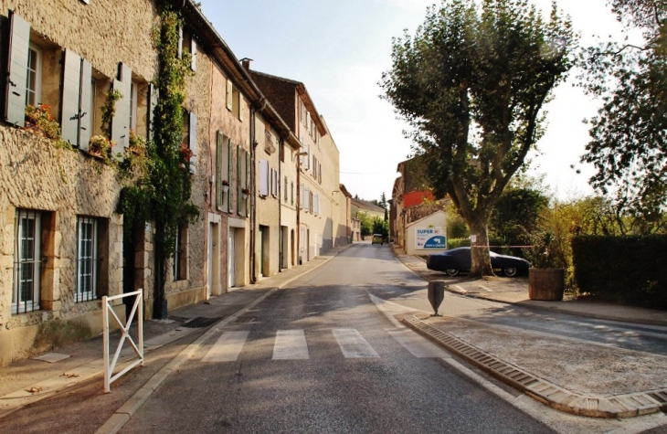 Le Village - Forcalqueiret