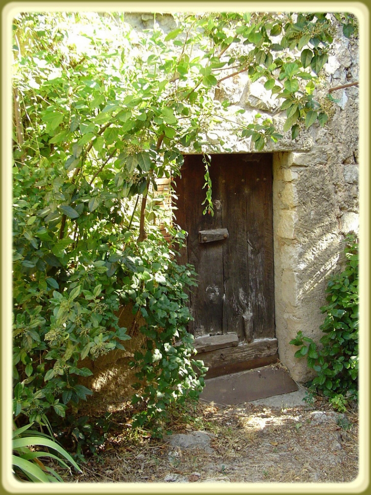 Porte d'entrée village - Fox-Amphoux