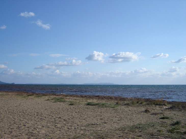La plage des salins - Hyères