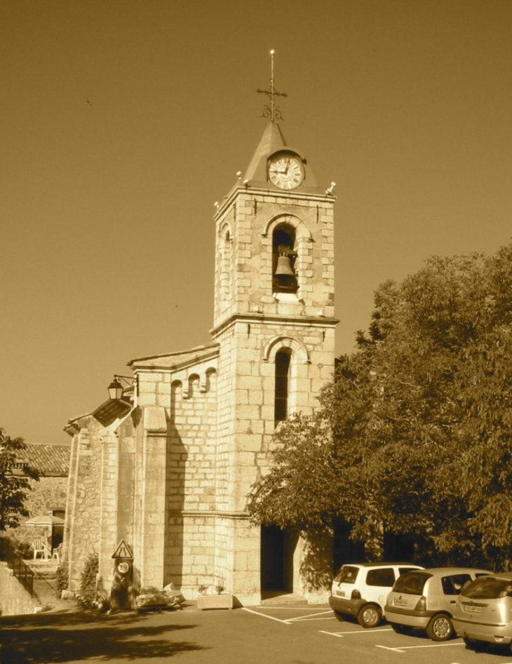Place de l'Eglise, haut village - La Bastide