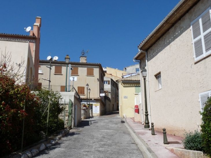 Dans le village - La Cadière-d'Azur