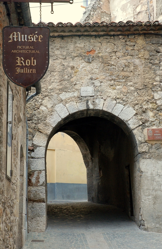 Porte d'accès vieux village - Lorgues
