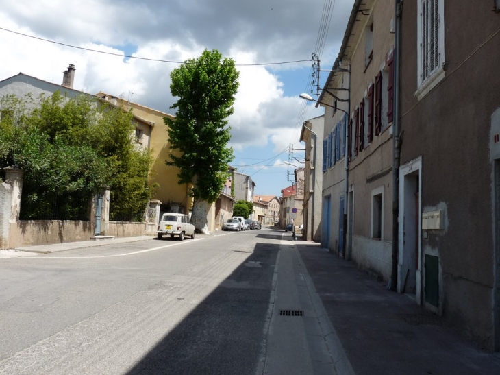 Avenue Saint Roch - Pignans