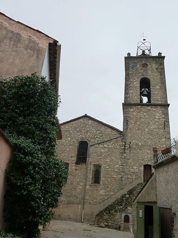 Vers l'église - Plan-de-la-Tour