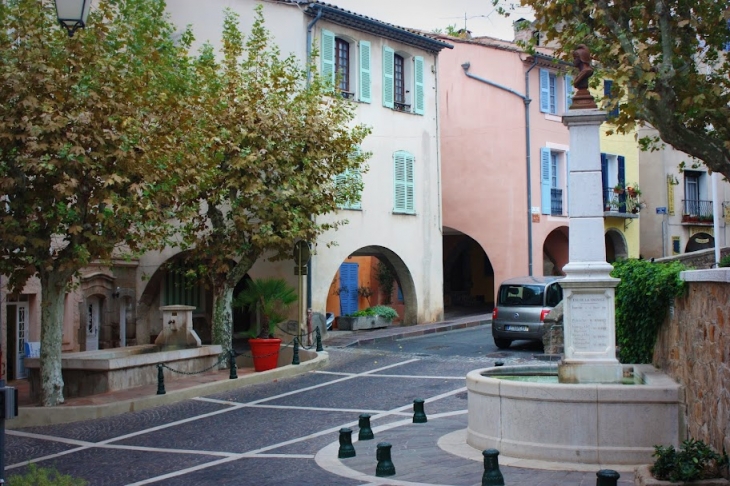 Roquebrune sur Argens village - Roquebrune-sur-Argens