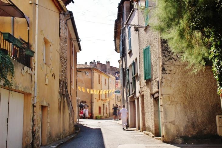 Le Village - Rougiers