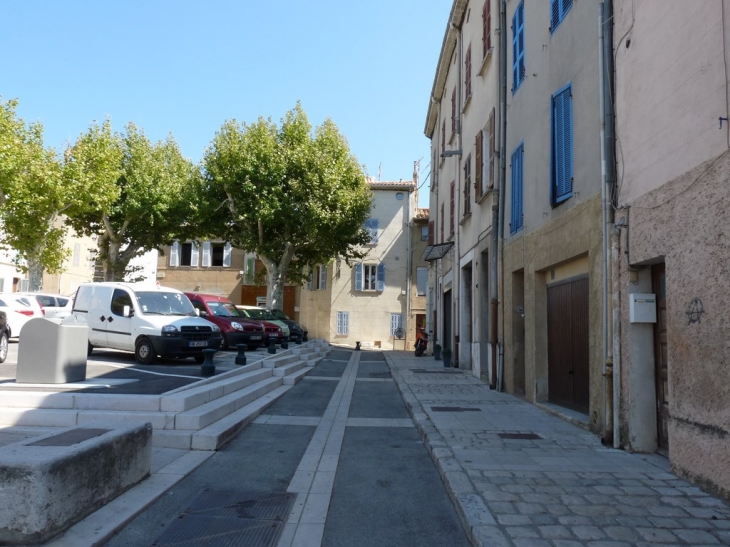 Le Cours Marceau - Saint-Zacharie
