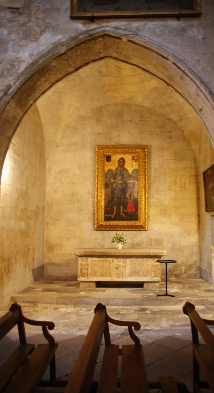 :  Cathédrale Saint-Anne 12 Em Siècle - Apt