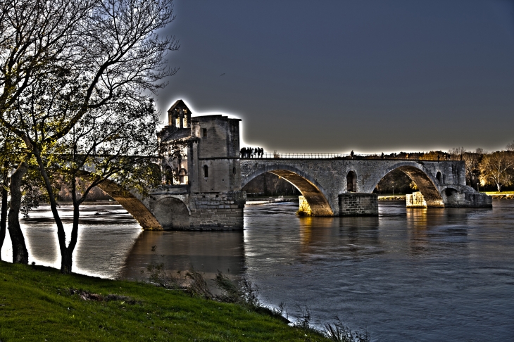 Photo HDR du Pont Saint Bénézet - Avignon