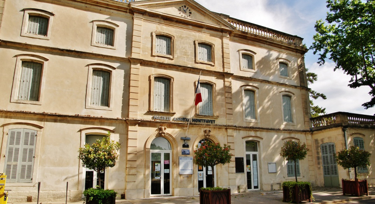 La Mairie ( Montfavet ) - Avignon