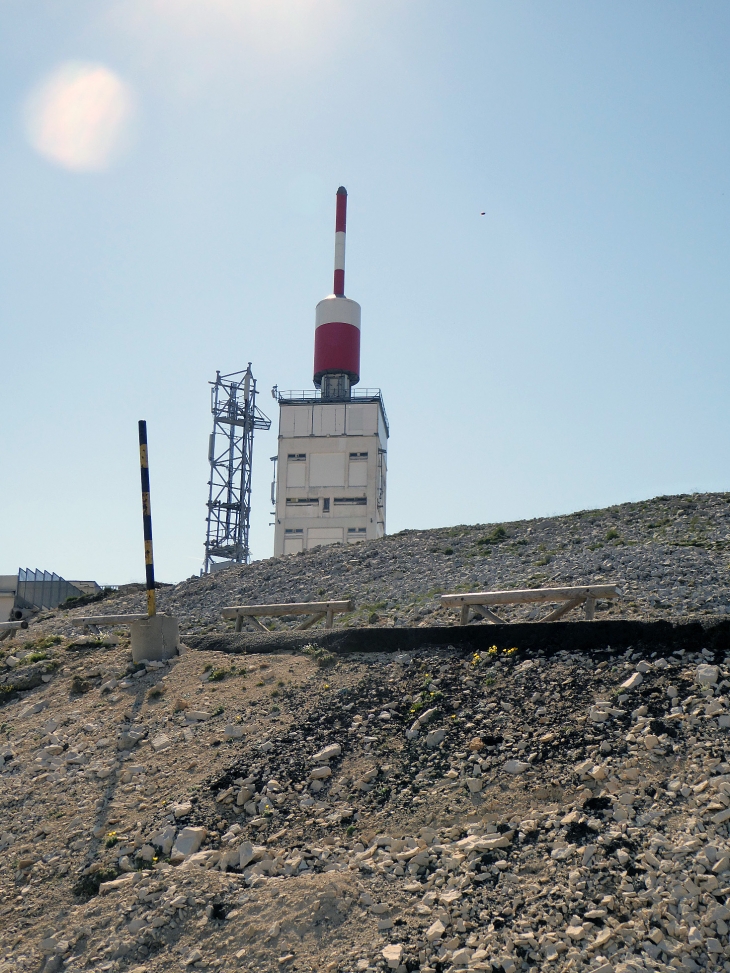 L'observatoire au sommet du Mont Ventoux - Bédoin