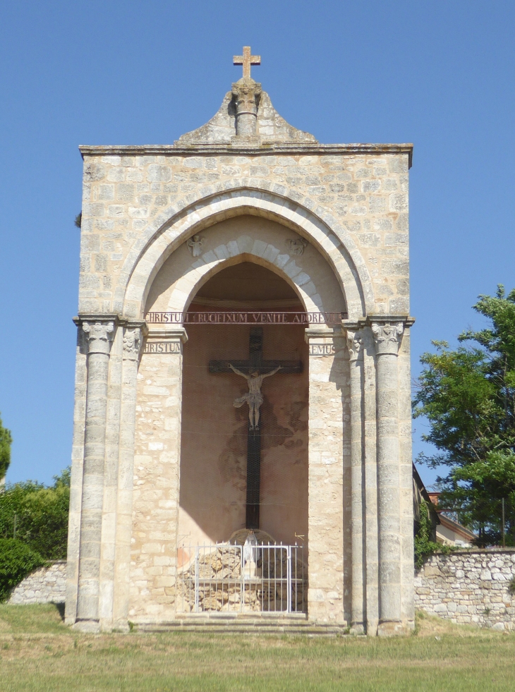 Le plus grand oratoire de Provence - Caseneuve