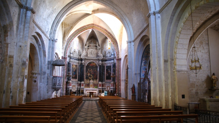 <<église Notre-Dame de Beaulieu 13 Em Siècle - Cucuron