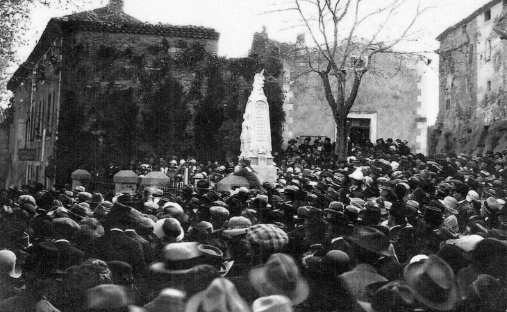 Inauguration du Monument aux morts - Grillon