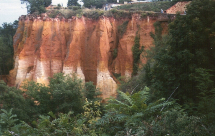 La falaise d'ocres - Roussillon
