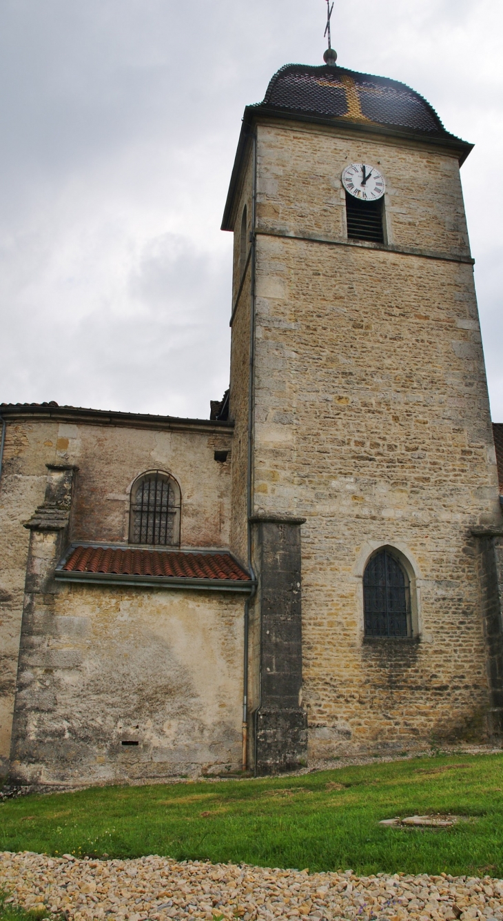 <<Hautecourt ( Commune de Hautecourt-Romanéche ) L'église - Hautecourt-Romanèche