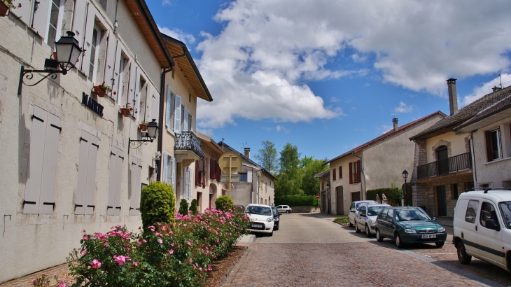 Veyziat commune d'Oyonnax