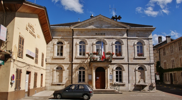 La Mairie - Saint-Jean-le-Vieux
