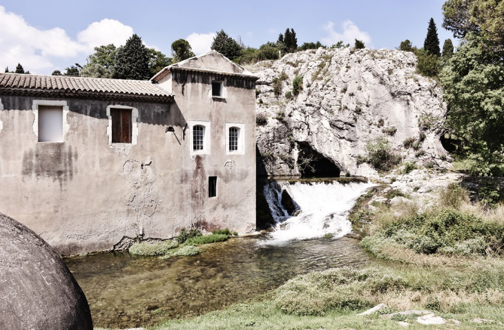  - Bourg-Saint-Andéol