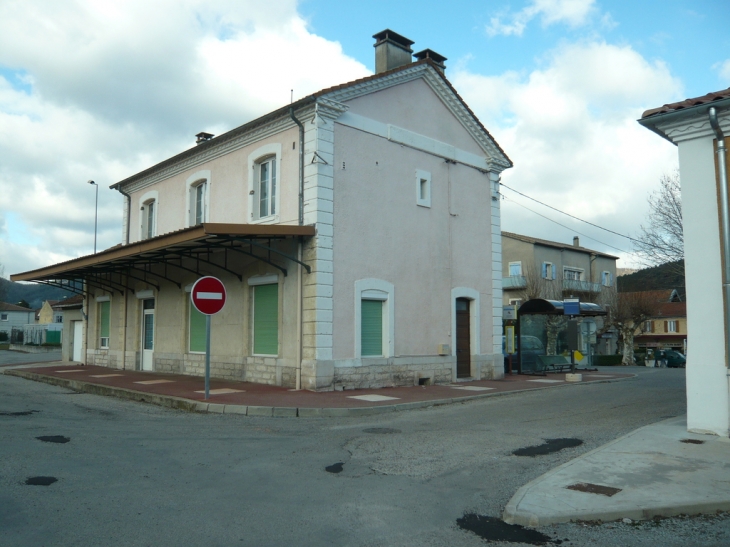Gare  TER - Lalevade-d'Ardèche