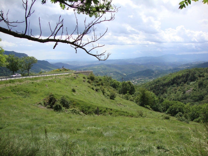 Saint-Étienne-de-Boulogne (07200) Col de l'Escrinet