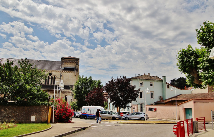 Photo à SaintPéray (07130) La Commune SaintPéray, 430117