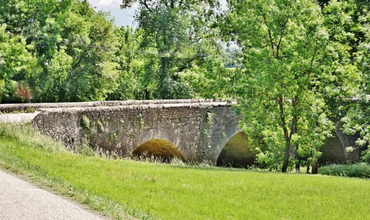 Pont sur La Claysse - Saint-Sauveur-de-Cruzières