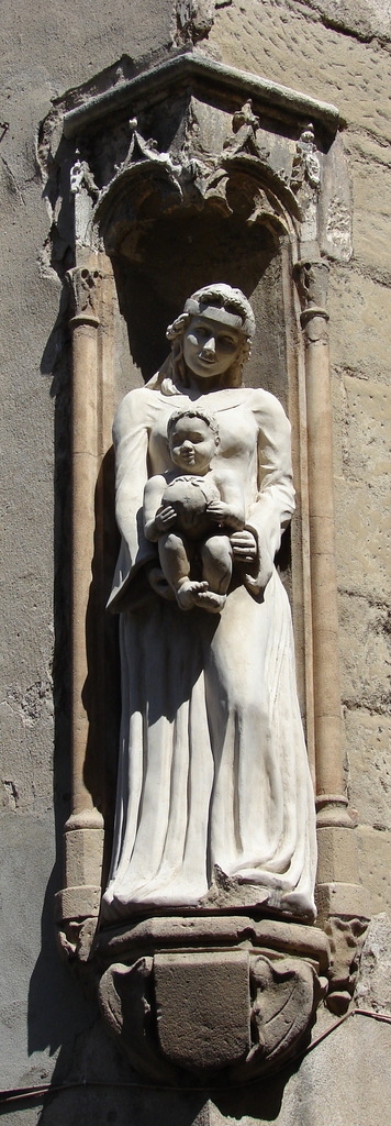 Vierge à l'Enfant, Rue du Doux - Tournon-sur-Rhône