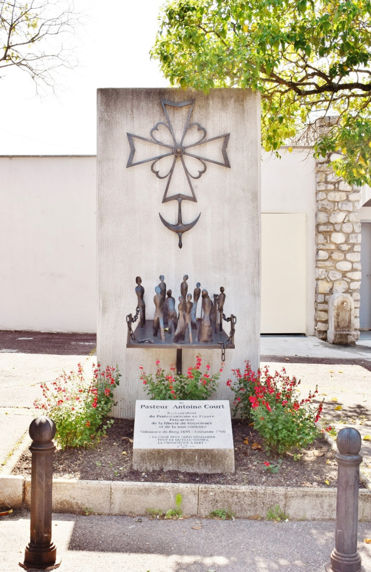 Mémorial - Villeneuve-de-Berg