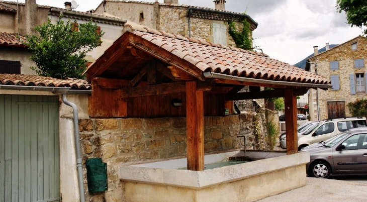 Le Lavoir - Bourdeaux