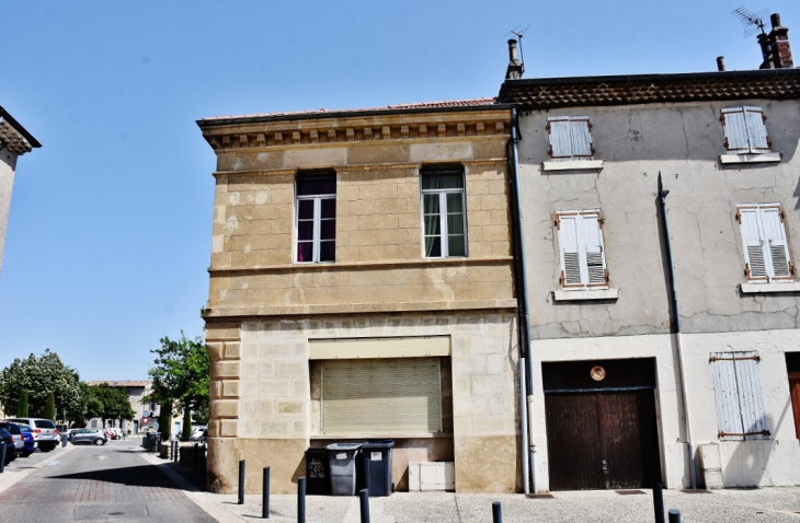 La Commune - Bourg-lès-Valence