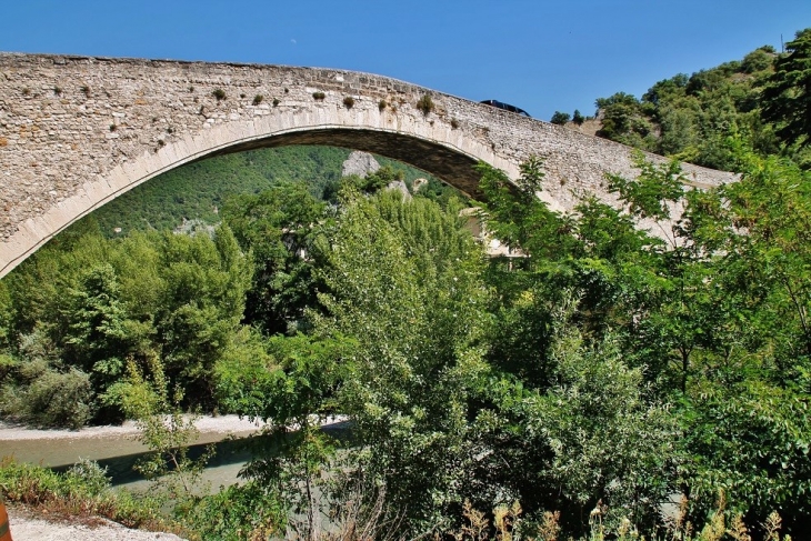 Pont Roman de Nyons