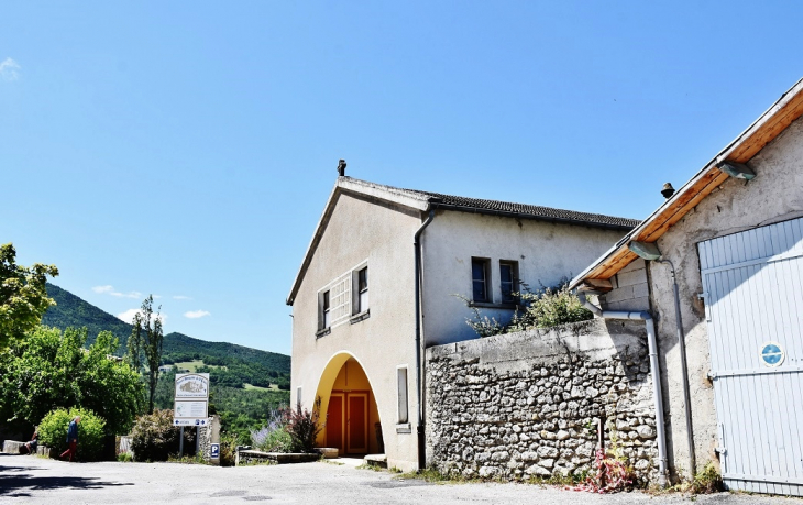 La Commune - Sainte-Croix