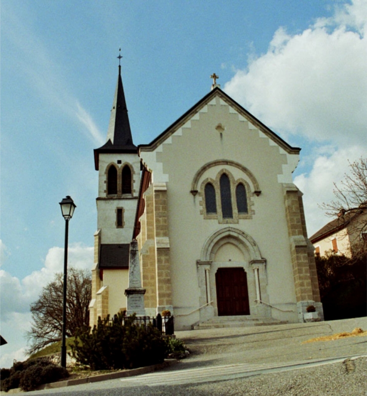église de Saint Eusèbe le jour du carnaval - Saint-Eusèbe