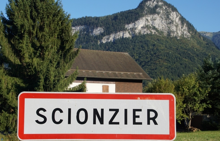Photo à Scionzier (74950) Scionzier, 338001