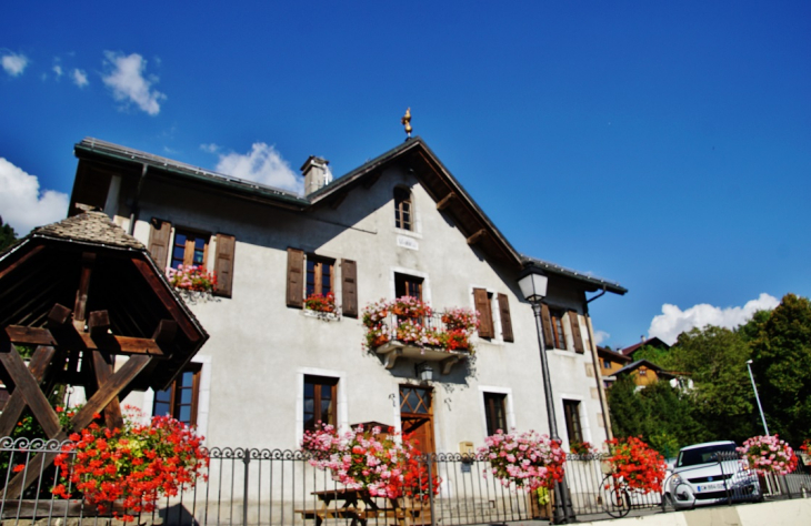 Photo à Verchaix (74440) La Commune Verchaix, 364846