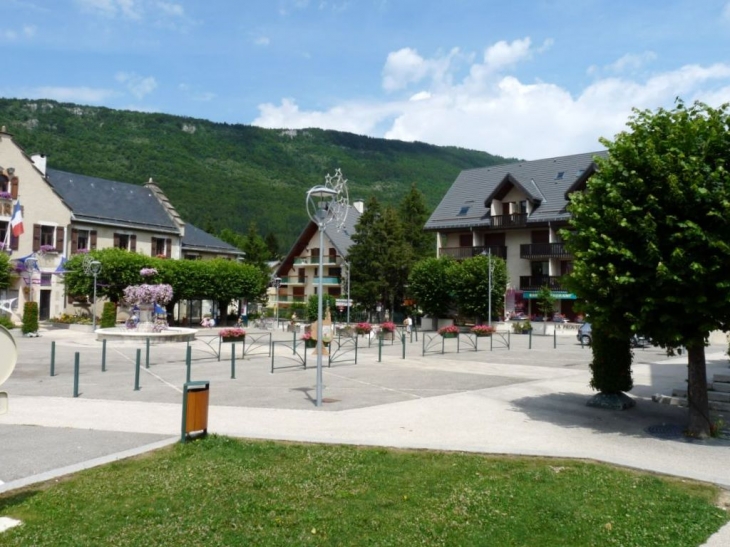 La place du village - Lans-en-Vercors