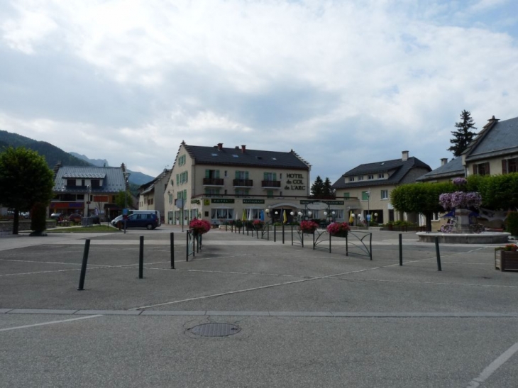 La place du village - Lans-en-Vercors