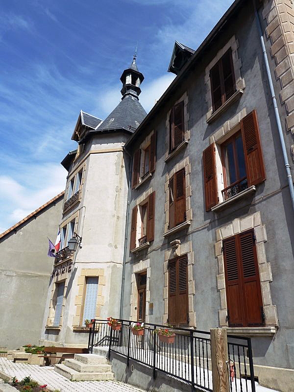 La mairie - Monestier-de-Clermont