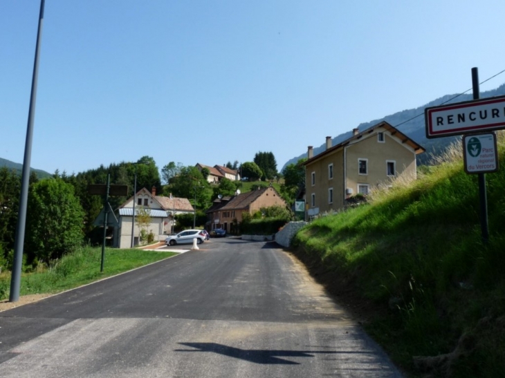 L'entrée du village - Rencurel