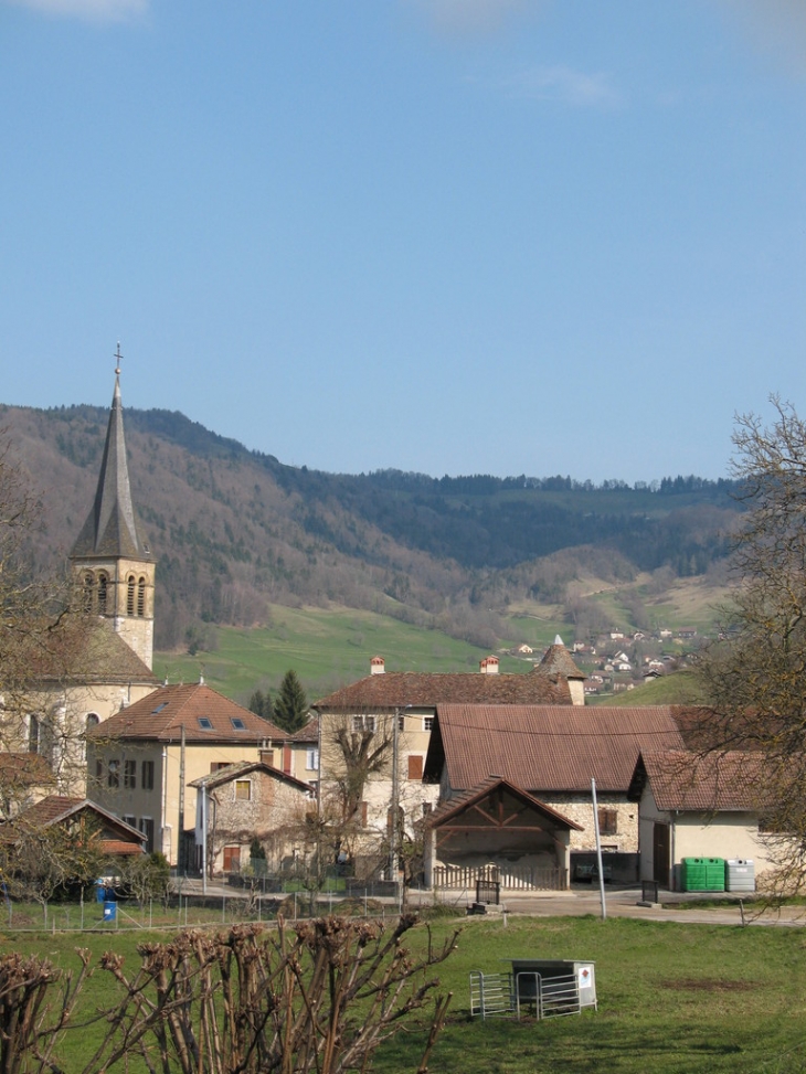 L'église de Saint Aupre et le coeur du village - Saint-Aupre