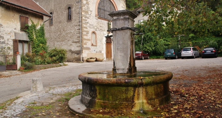 La Fontaine - Tencin