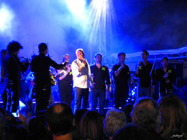 Villefontaine. Concert Michel Fugain 21 juin 2014.