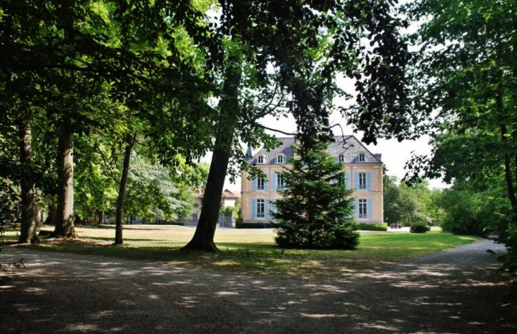 Château Les-Bardons - La Pacaudière