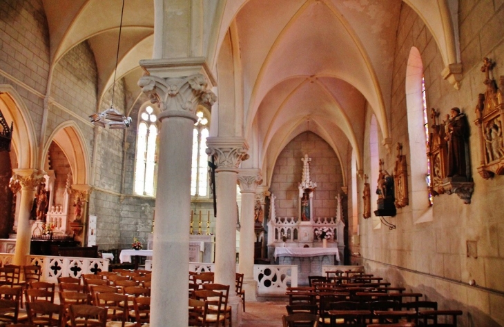   église Notre-Dame de la Nativité  - Le Crozet