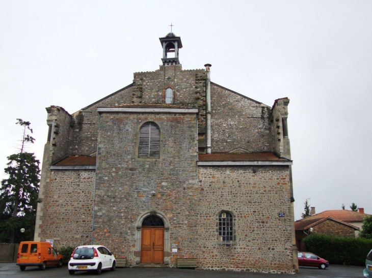 Neulise (42590) églises Saint-Jean Baptiste, façade