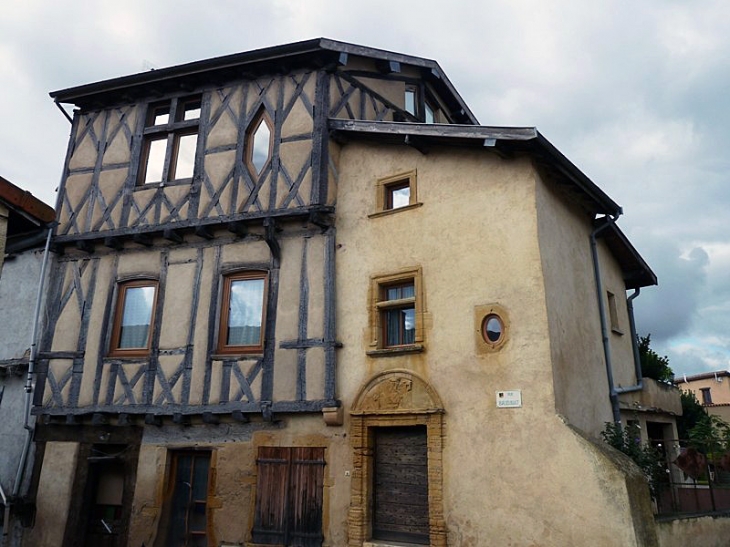 Maison à colombages - Perreux