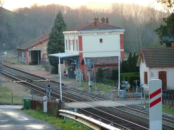 La gare de Régny